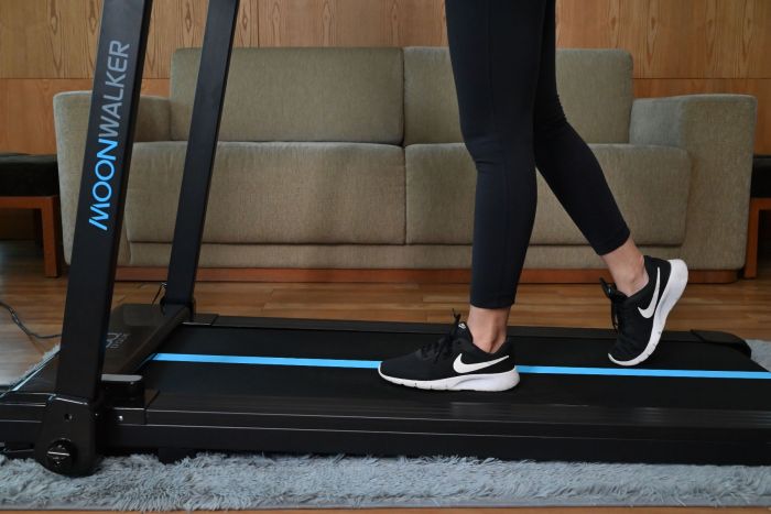 DQUE MOON WALKER TREADMILL PRE ORDER