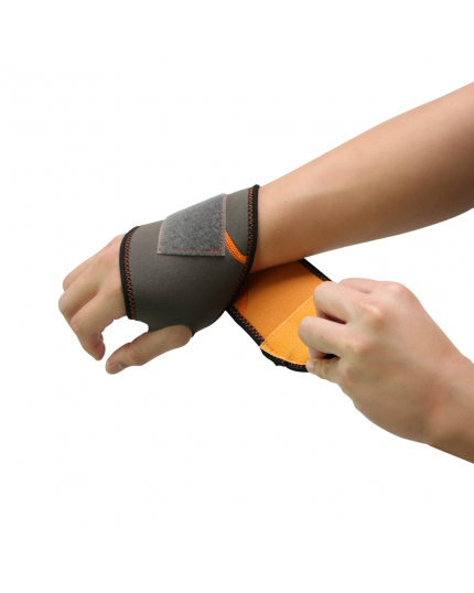 FC WRIST SUPPORT M SIZE